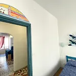 Apartment Domus Mari A Due Passi Dal Mare Cincinnato *