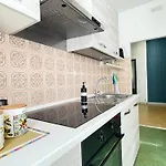 Apartment Domus Mari A Due Passi Dal Mare Cincinnato