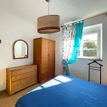 Apartment Domus Mari A Due Passi Dal Mare Cincinnato