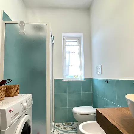 Domus Mari A Due Passi Dal Mare Cincinnato Apartmán *