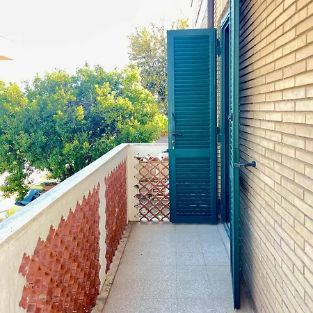 Apartmán Domus Mari A Due Passi Dal Mare Cincinnato *