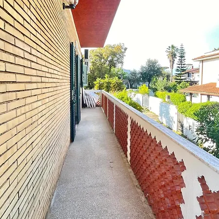 Apartmán Domus Mari A Due Passi Dal Mare Cincinnato *